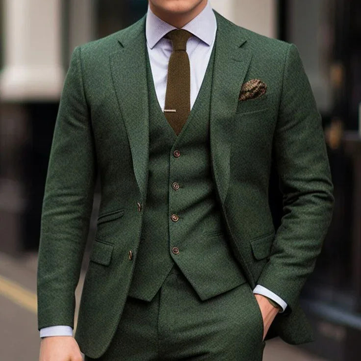 Classic Green wool Tweed Men Suit, 3 Piece Suit, vintage suit, Bespoke Suit, Classic Elegance, Modern Comfort