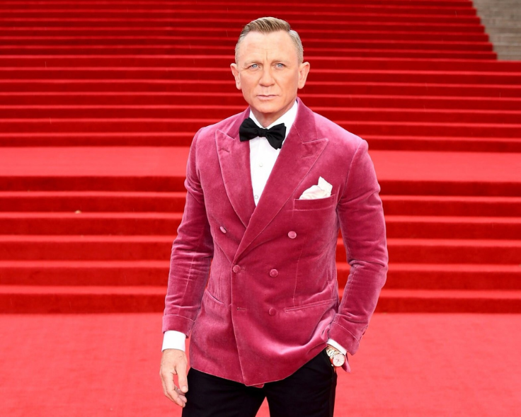 Luxury Pink Velvet Double-Breasted Suit