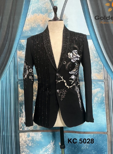 Men's Black Custom Tuxedo Suit | Luxury Groom Dinner Suit | Zardozi Work