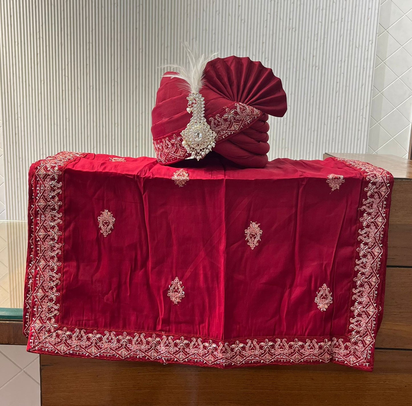 Red Embroidered Groom Shawl and Turban Set for Sherwani