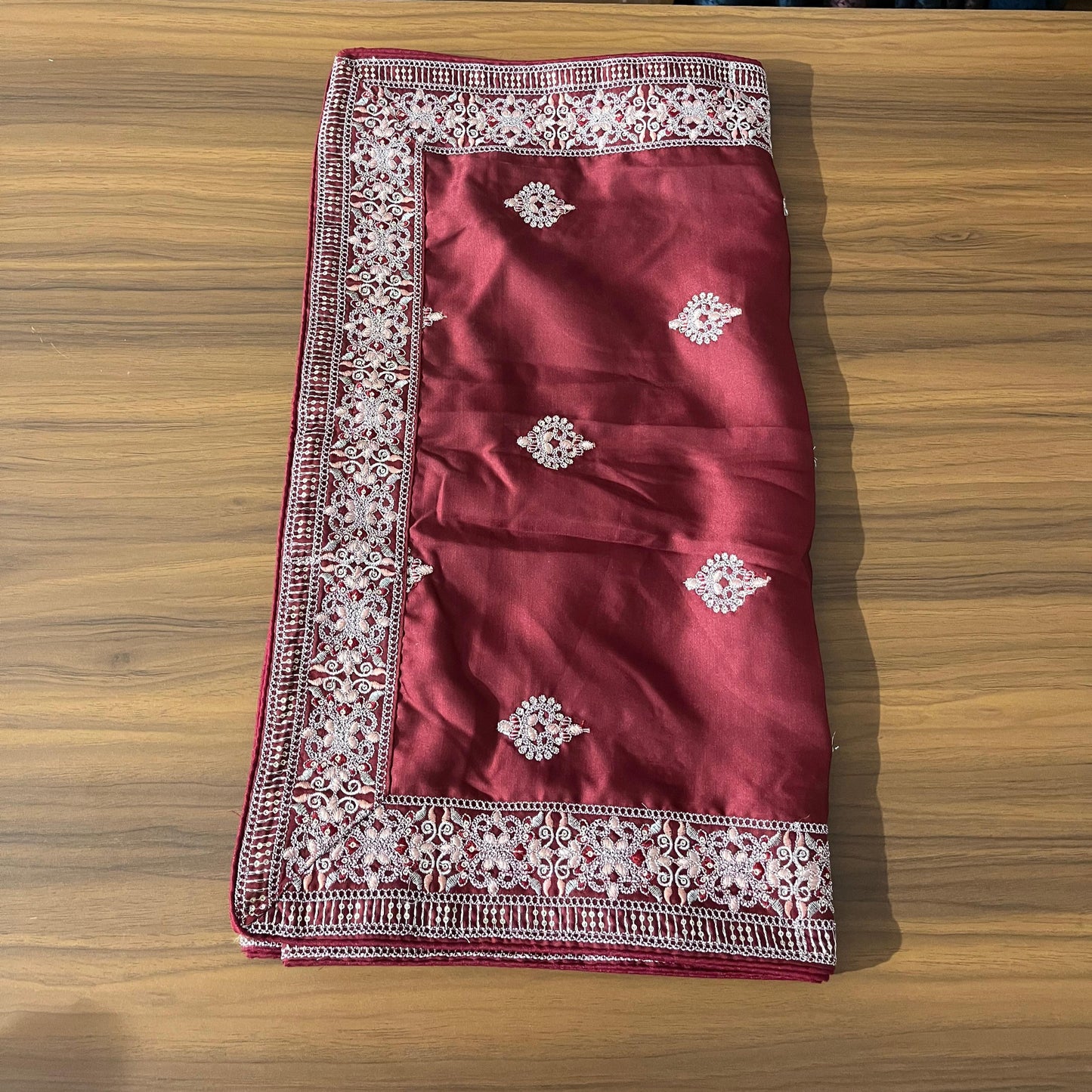 Maroon Wedding Safa Turban & Shawl Set for Groom, Embroidery Border Sherwani Pagri