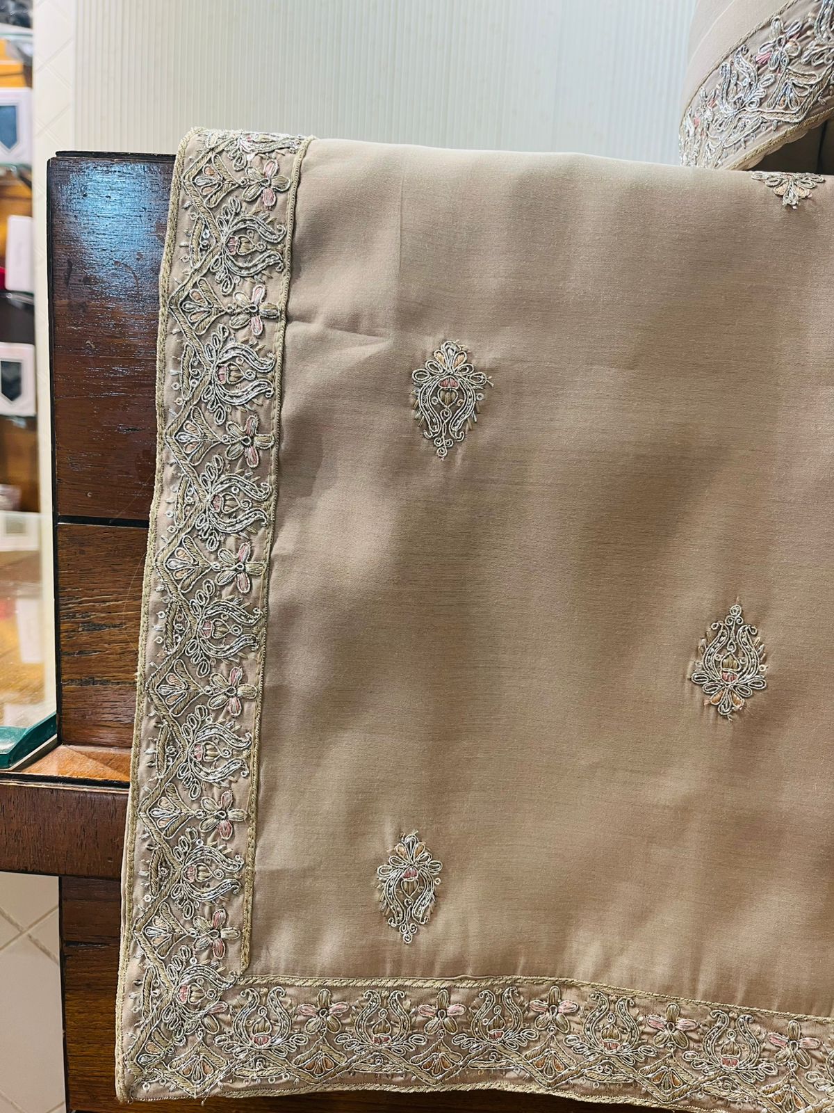 Men's Light Brown Turban & Shawl Set | Elegant Safa Stole with Embroidery for Sherwani