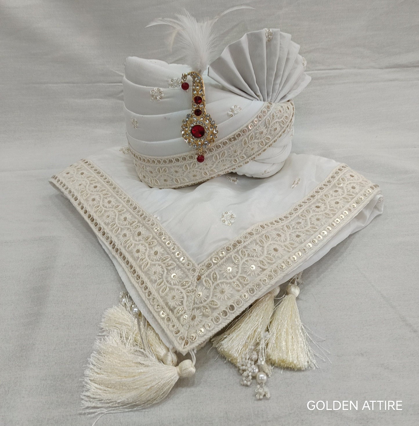 White Wedding Shawl for Groom: Indian Sherwani Stole