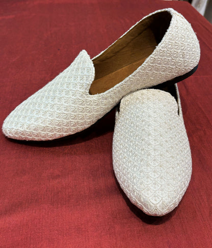 Ivory Groom Wedding Shoes, Indian groom shoes, Indian groom Jutti, groom Mojari, Groom Wedding Shoes, Sherwani shoes, Men Wedding Shoes,