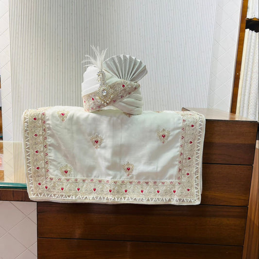 Attractive Indian Wedding Ivory Turban Shawl for Groom
