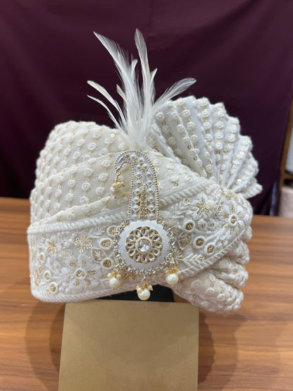 Ivory Groom Kalangi & Kalgi Set | Stone Detailing Turban Jewelry | Golden Attire |