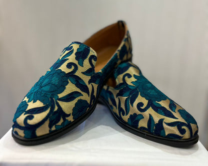 Handmade Beige & Green Mojari Loafers, Indian Groom Wedding Shoes for Sherwani