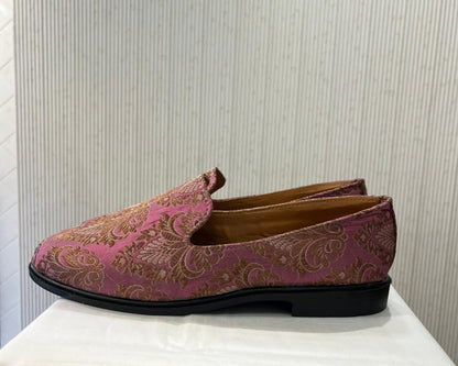 Dusty Rose Handmade Mojari Loafers, Elegant Groom Shoes for Sherwani, Men's Wedding Loafers