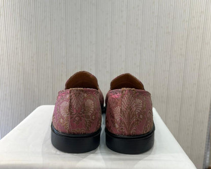 Dusty Rose Handmade Mojari Loafers, Elegant Groom Shoes for Sherwani, Men's Wedding Loafers
