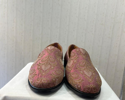 Dusty Rose Handmade Mojari Loafers, Elegant Groom Shoes for Sherwani, Men's Wedding Loafers