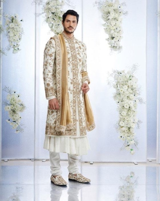 Embroidered Sherwani for Men, Luxury Ethnic Wedding Wear