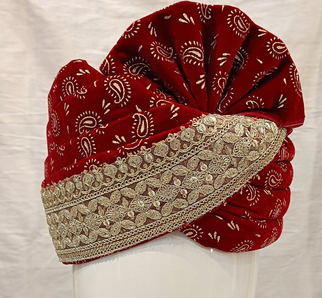 Red Wedding Turban & Shawl Set, Indian Groom Safa Combo, velvet golden print safa stole