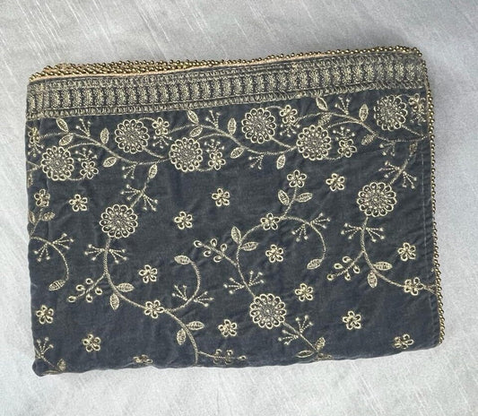 Embroidered Wedding Shawl for Groom: Indian Sherwani Dupatta