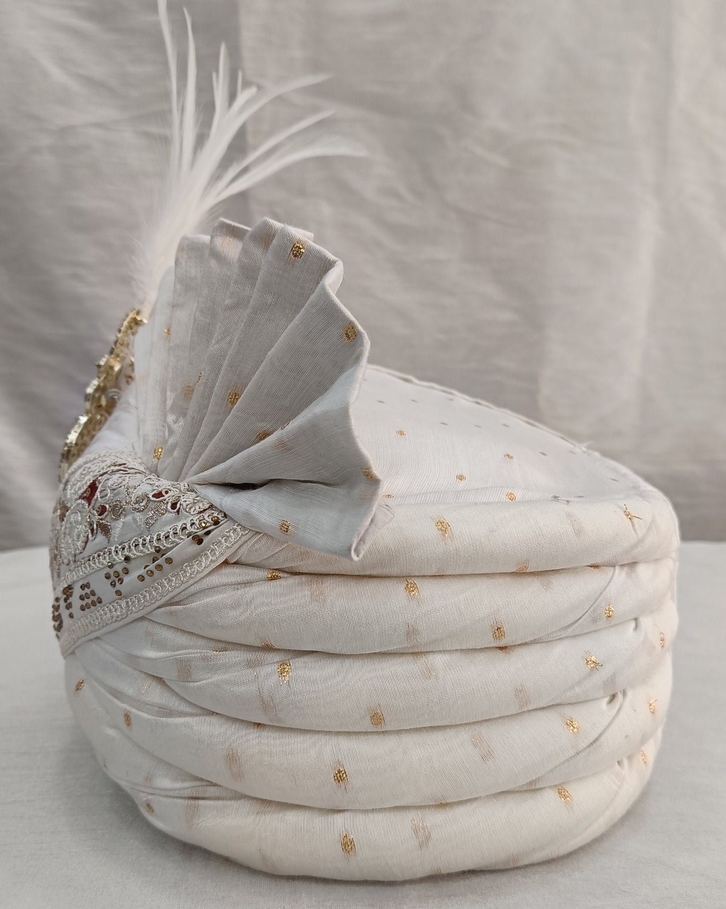White Wedding Turban & Shawl Set: Indian Groom Safa