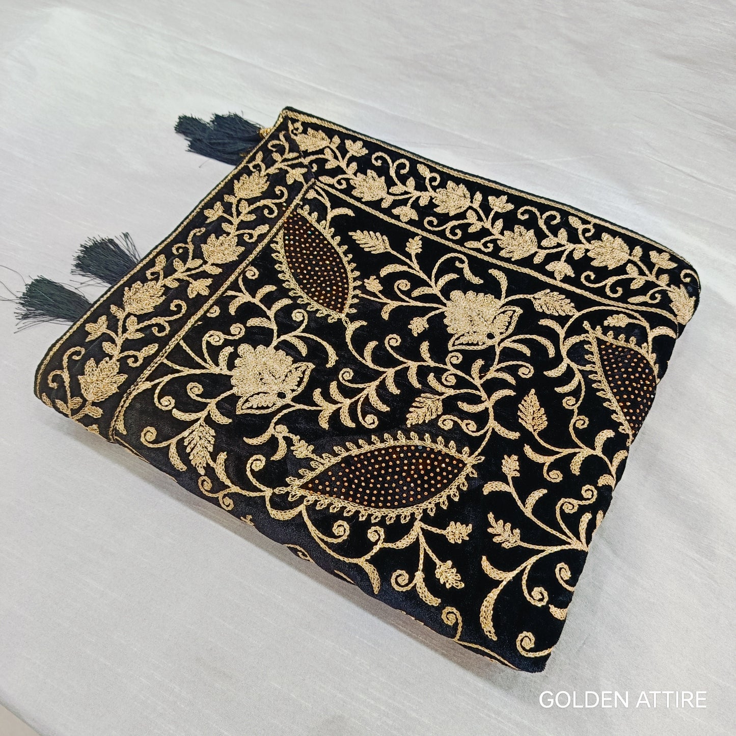 Black Velvet Groom Shawl: Embroidered Indian Wedding Stole