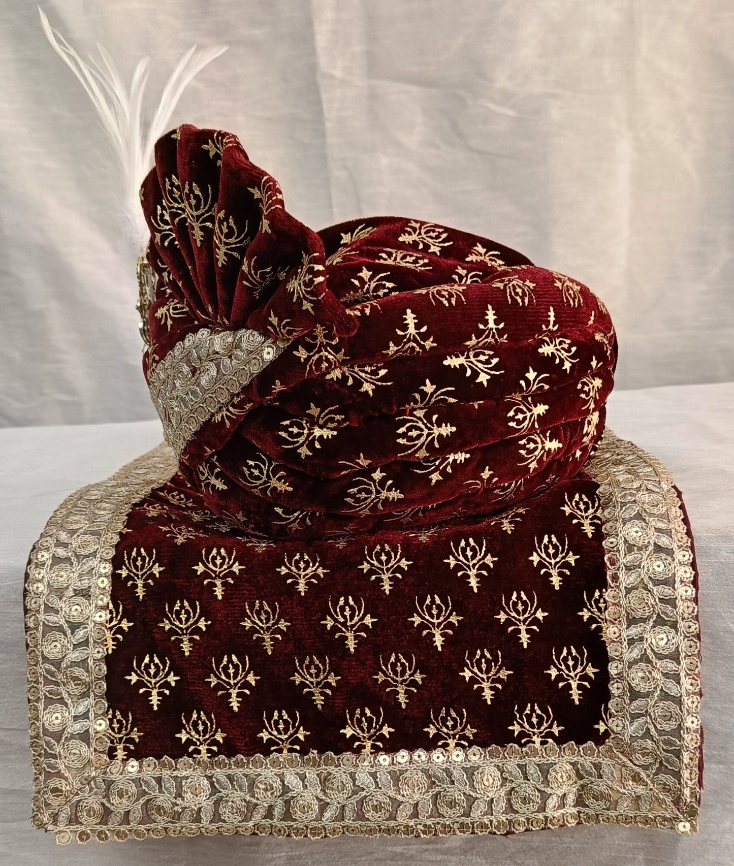 Indian Groom Turban & Shawl Set for Men, Embroidery Border Stole for Sherwani