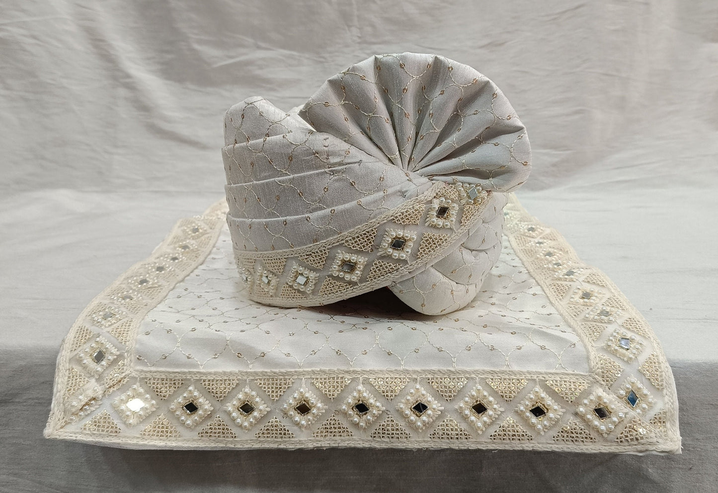 White Wedding Shawl for Men: Indian Groom Sherwani Dupatta