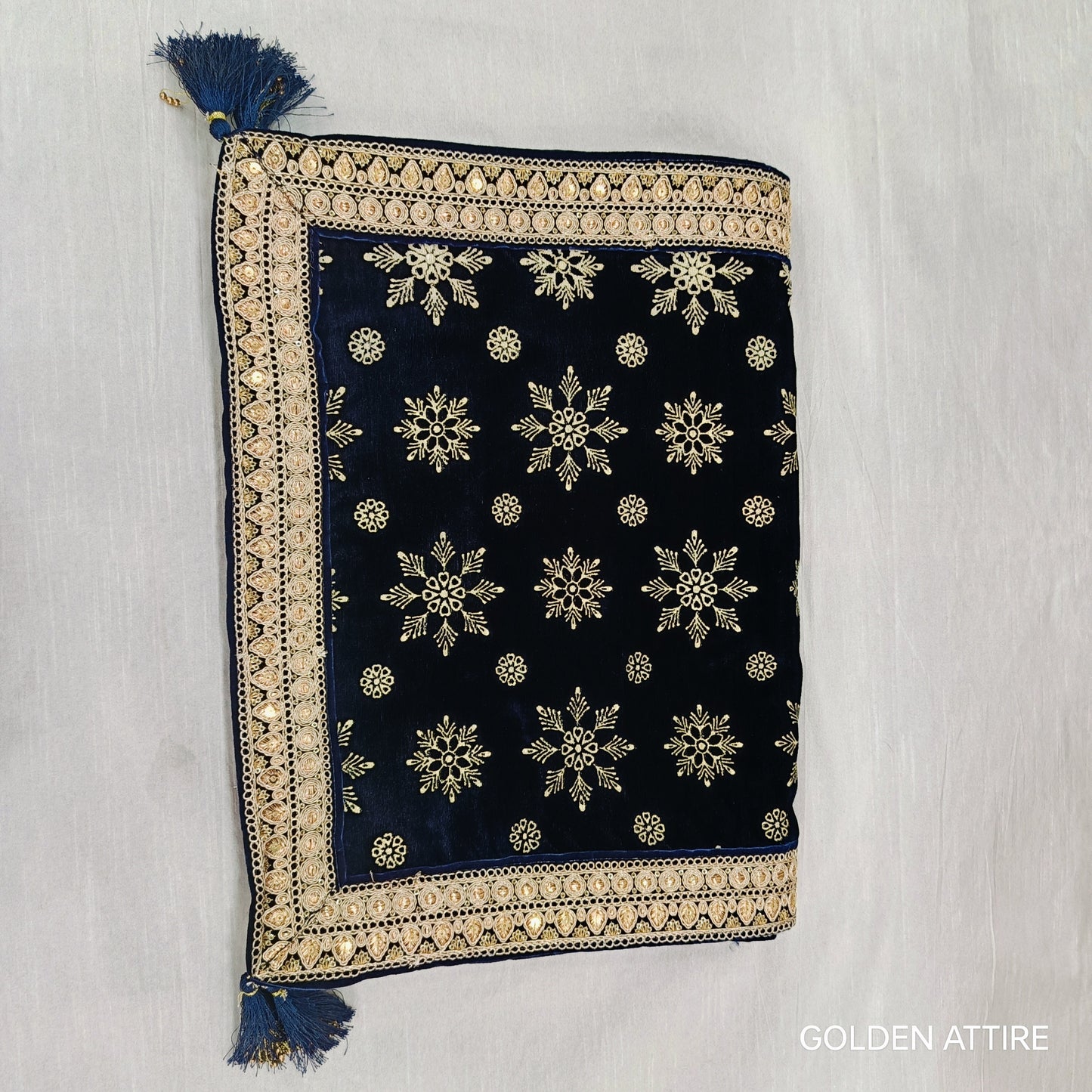 Navy Blue Groom Shawl: Indian Wedding Sherwani Dupatta