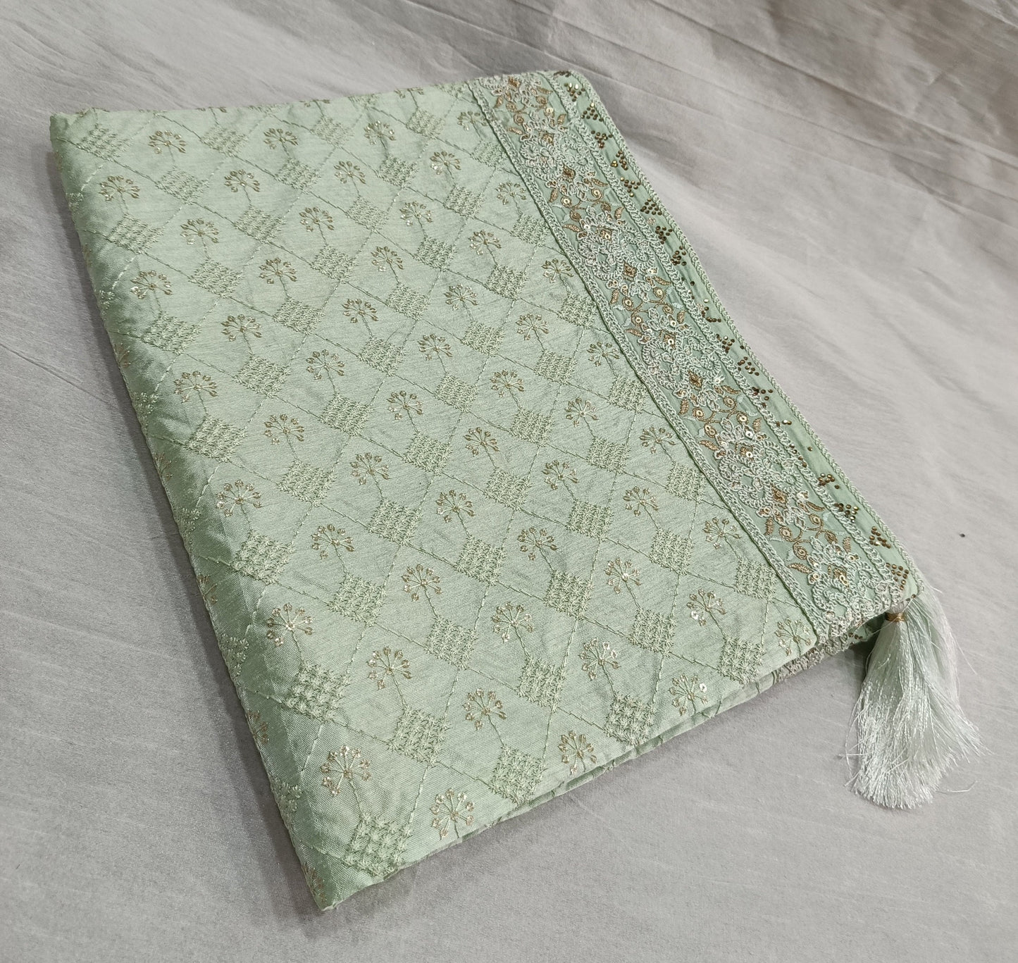 Sage Green Wedding Shawl for Men: Sherwani Dupatta