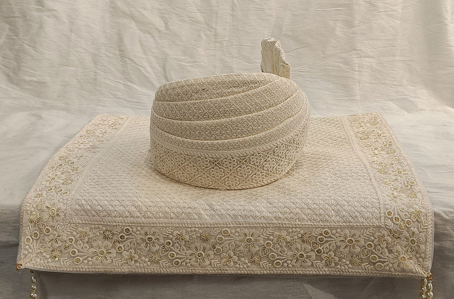 Ivory Wedding Turban & Shawl Set for Groom: Indian Sherwani Safa