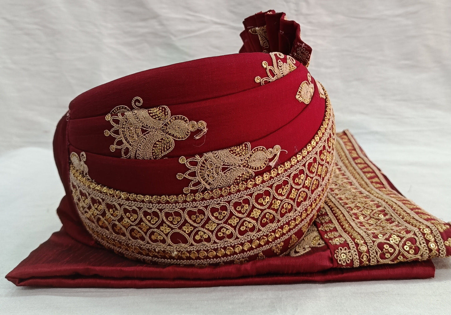 Red Wedding Turban & Shawl Set, Indian Groom Safa Combo with Golden Embroidery