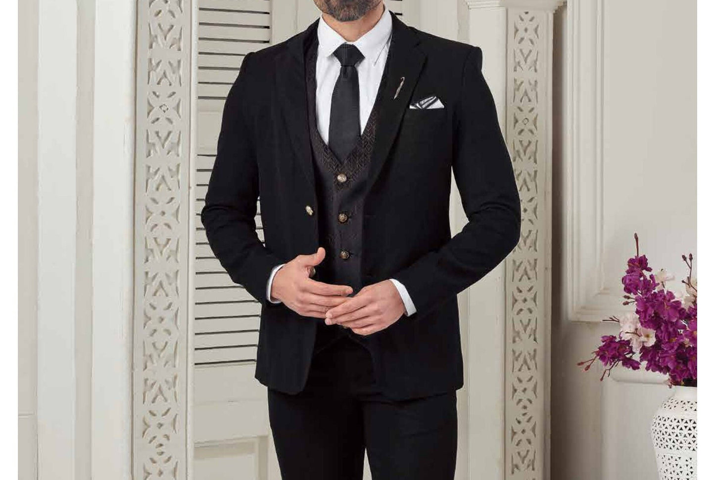 Black Three Piece Suit: Slim Fit Wedding Groom Suit