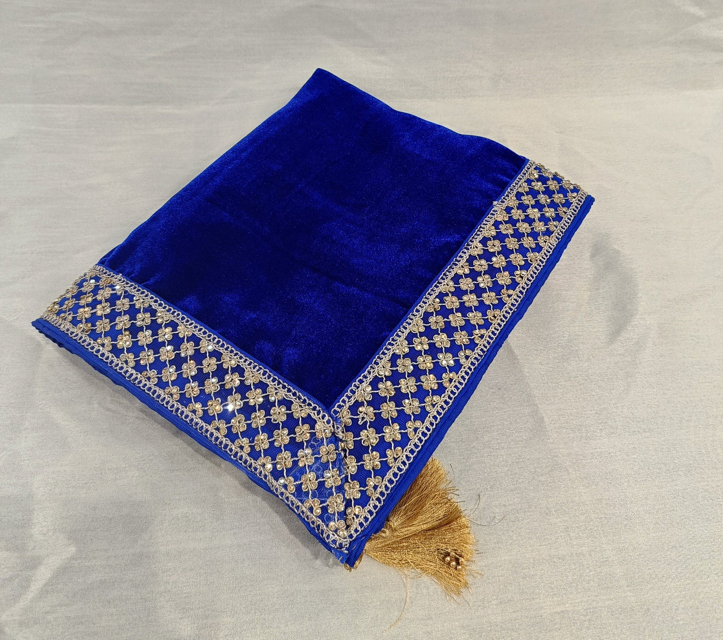 Royal Blue Velvet Groom Shawl: Indian Wedding Sherwani Dupatta