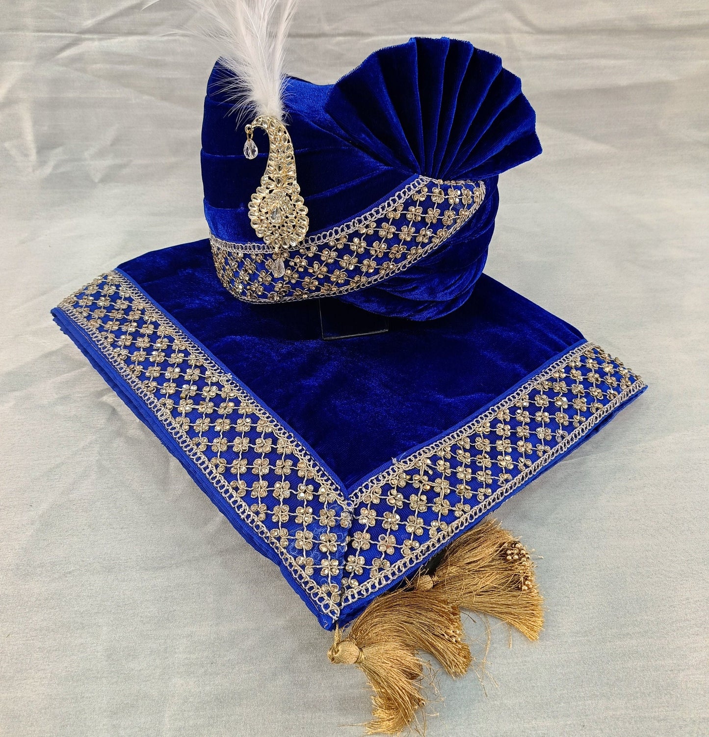 Royal Blue Velvet Groom Shawl: Indian Wedding Sherwani Dupatta