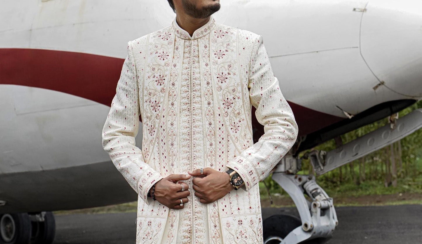 Elegant White Wedding Sherwani: Embroidered Groom Outfit