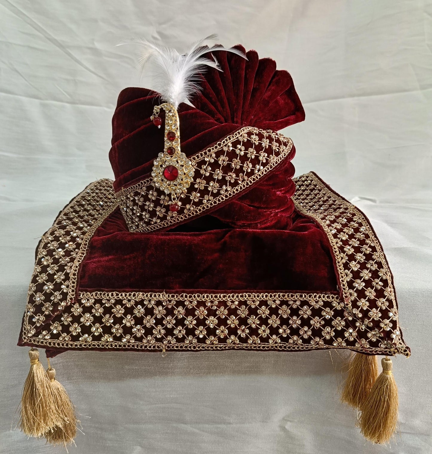 Red Wedding Turban & Shawl Set: Indian Groom Sherwani Safa Combo