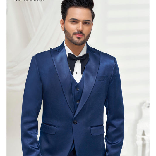 Blue Wedding Suit: Luxury Bespoke Groomsmen Suit