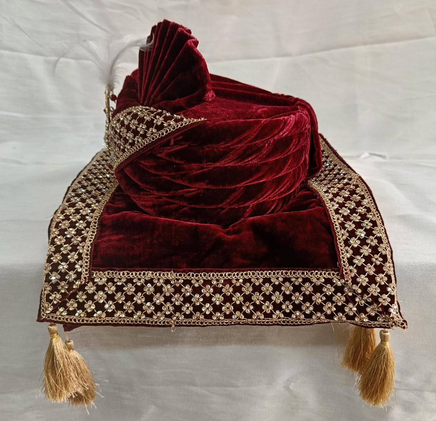 Red Wedding Turban & Shawl Set: Indian Groom Sherwani Safa Combo