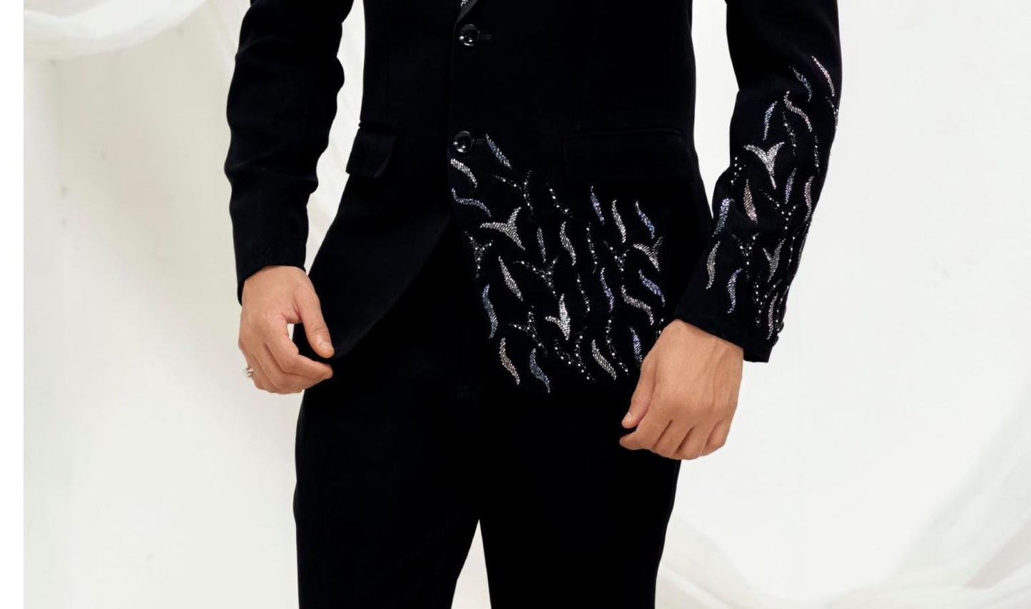 Black Tuxedo Suit: Slim Fit 3-Piece Dinner Suit