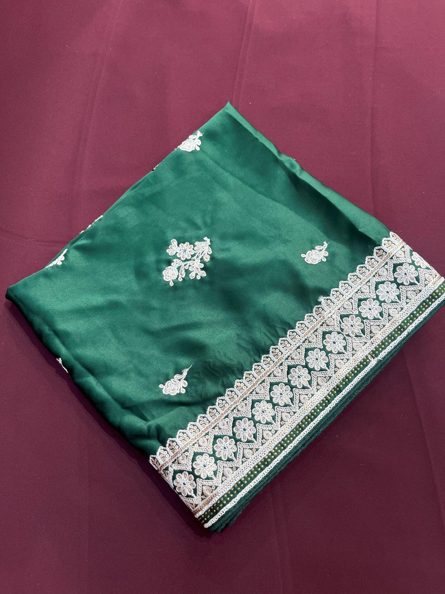 Green Wedding Shawl for Groom: Embroidered Indian Sherwani Stole