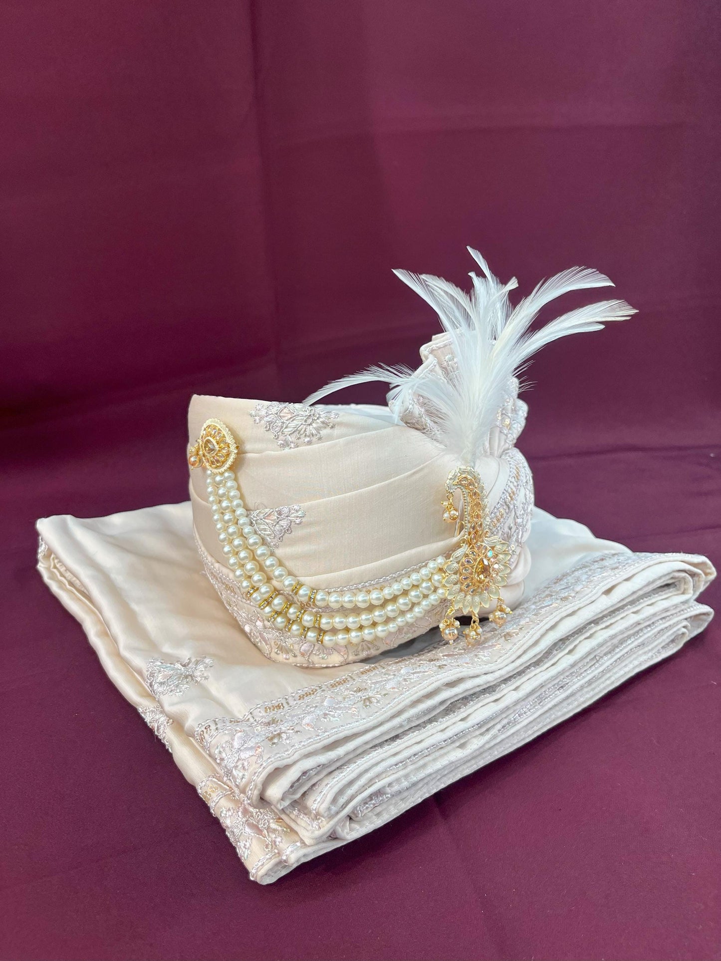 Cream Wedding Turban & Shawl Set: Indian Groom Safa Combo