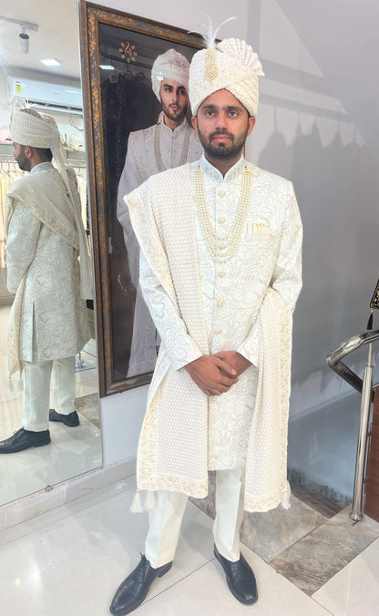 Thread Embroidered Sherwani for Men: Indo Western Groom Outfit