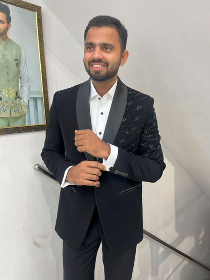Black Tuxedo Suit, Slim Fit 2-Piece Dinner Suit