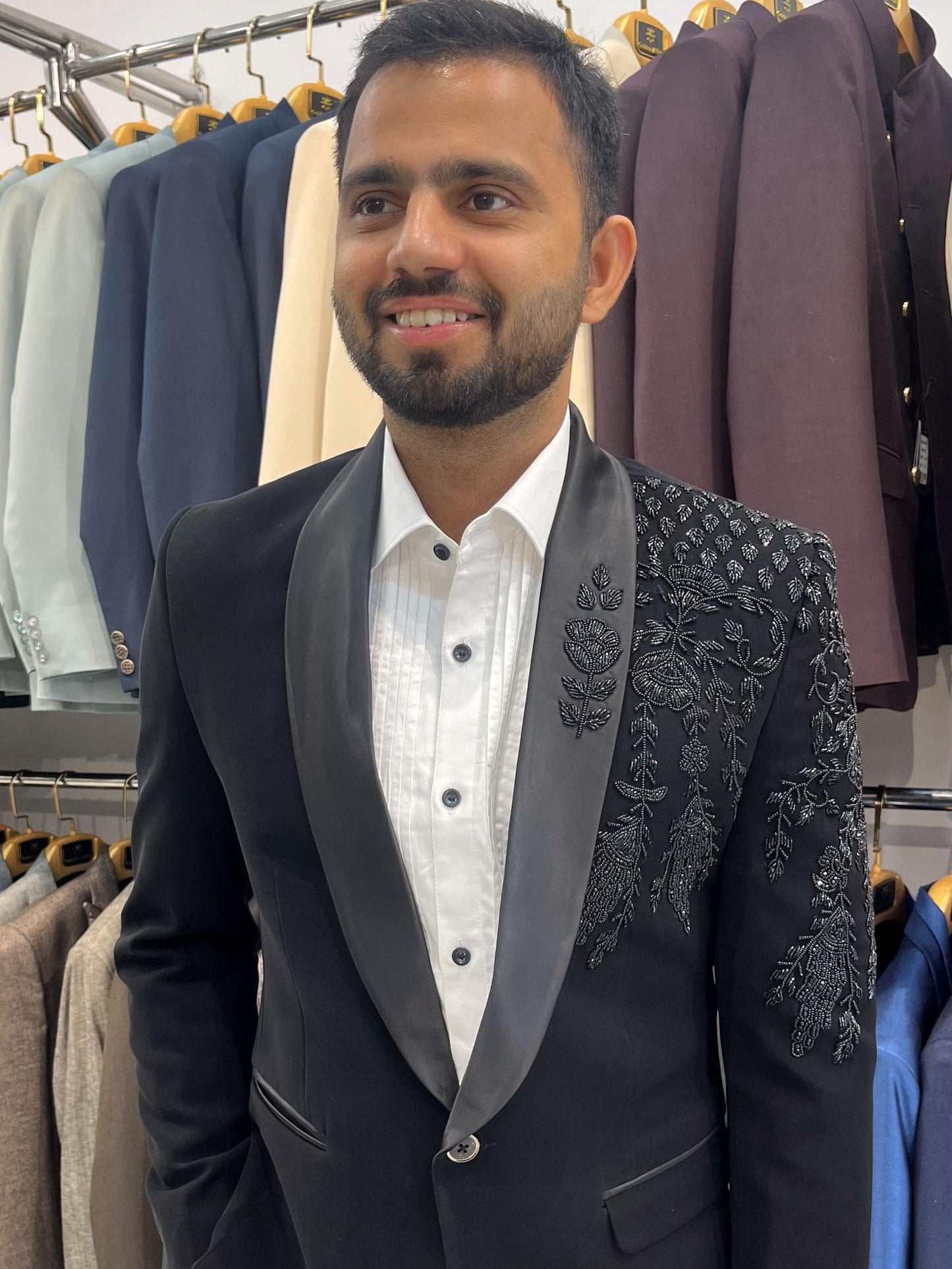 Luxury Black Embroidered Tuxedo Suit: Ethnic Wedding Prom Wear