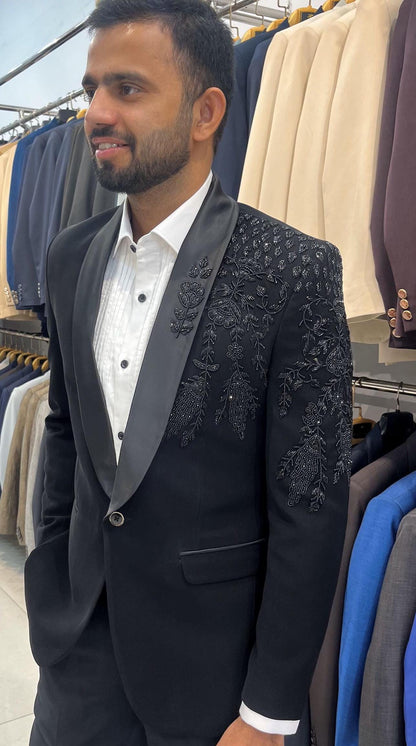 Luxury Black Embroidered Tuxedo Suit: Ethnic Wedding Prom Wear