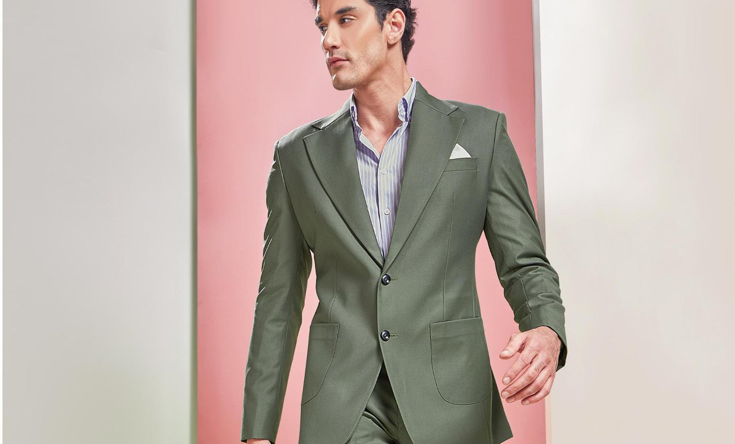 Green Three-Piece Suit: Stylish Handmade Classic Fit