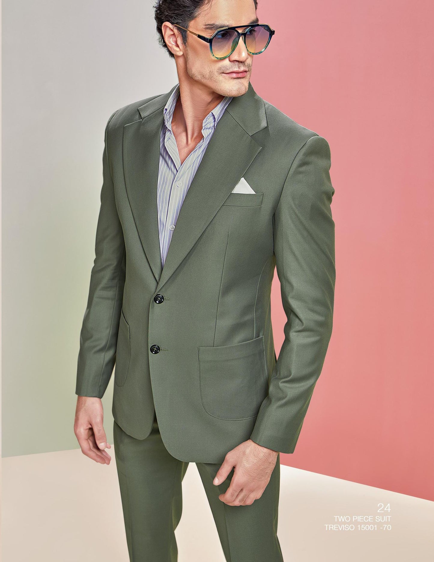 Green Three-Piece Suit: Stylish Handmade Classic Fit