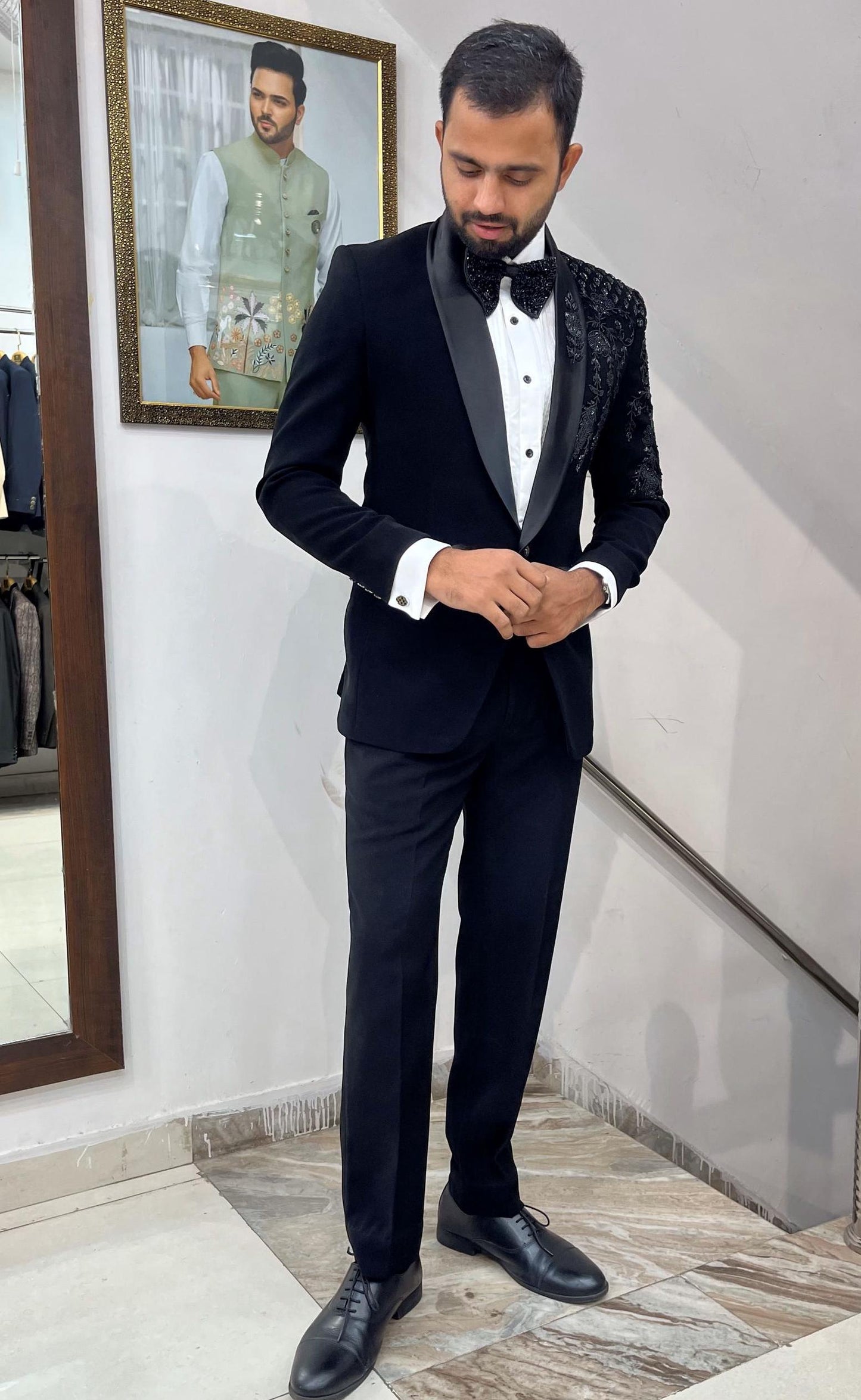 Luxury Black Embroidered Tuxedo Suit: Ethnic Wedding Prom Wear