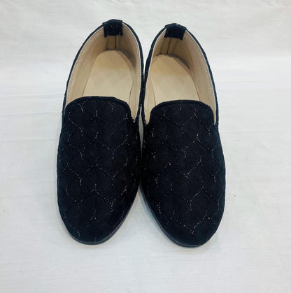 Black Velvet Non-Wrinkle Sherwani Loafers for Men, Indian Groom Wedding Shoes