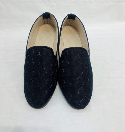 Black Velvet Non-Wrinkle Sherwani Loafers for Men, Indian Groom Wedding Shoes