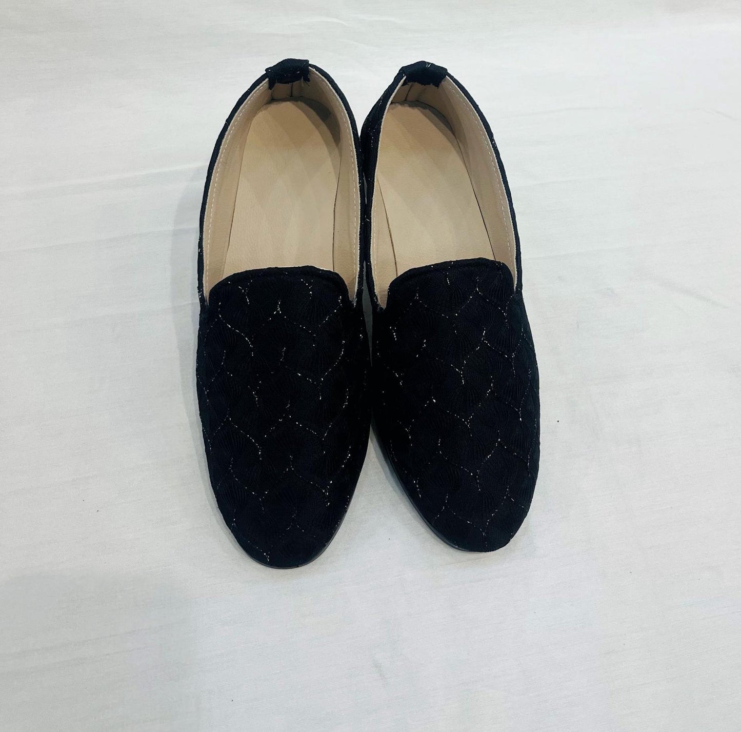 Black Velvet Non-Wrinkle Sherwani Loafers for Men, Indian Groom Wedding Shoes