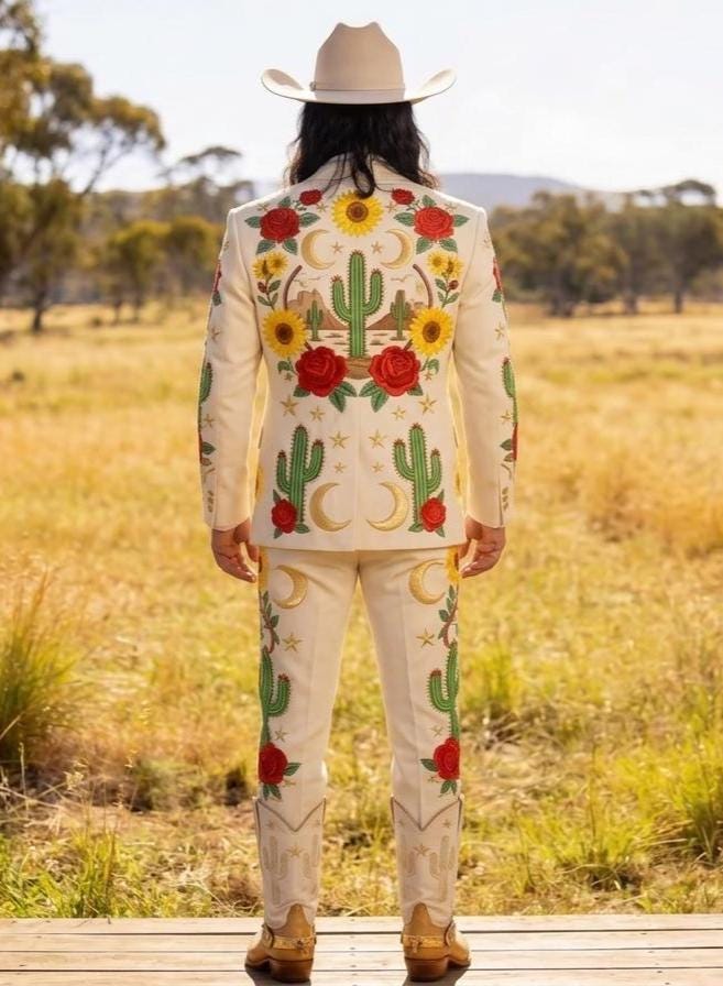 Ivory Western Embroidered Groom Suit, Cowboy Rodeo Outfit for Wedding